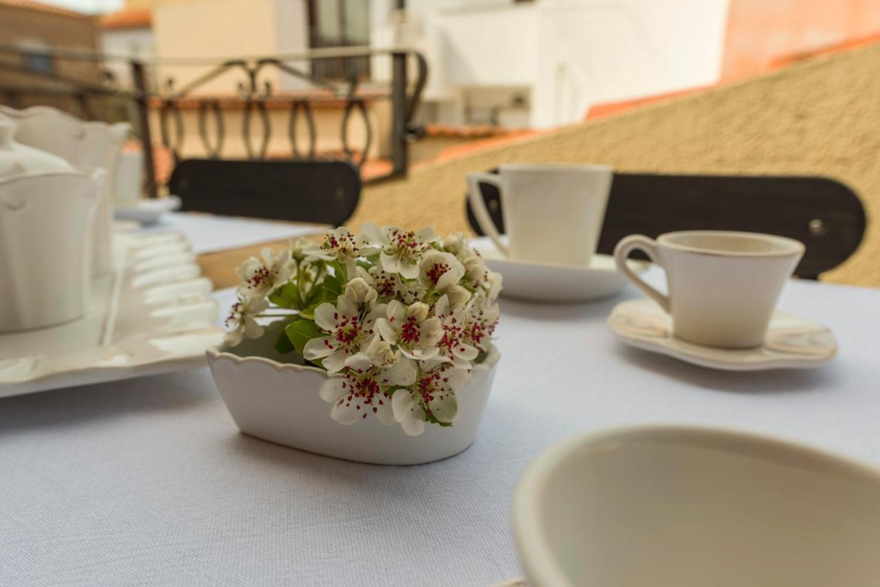 Celestedimare Couette-café *